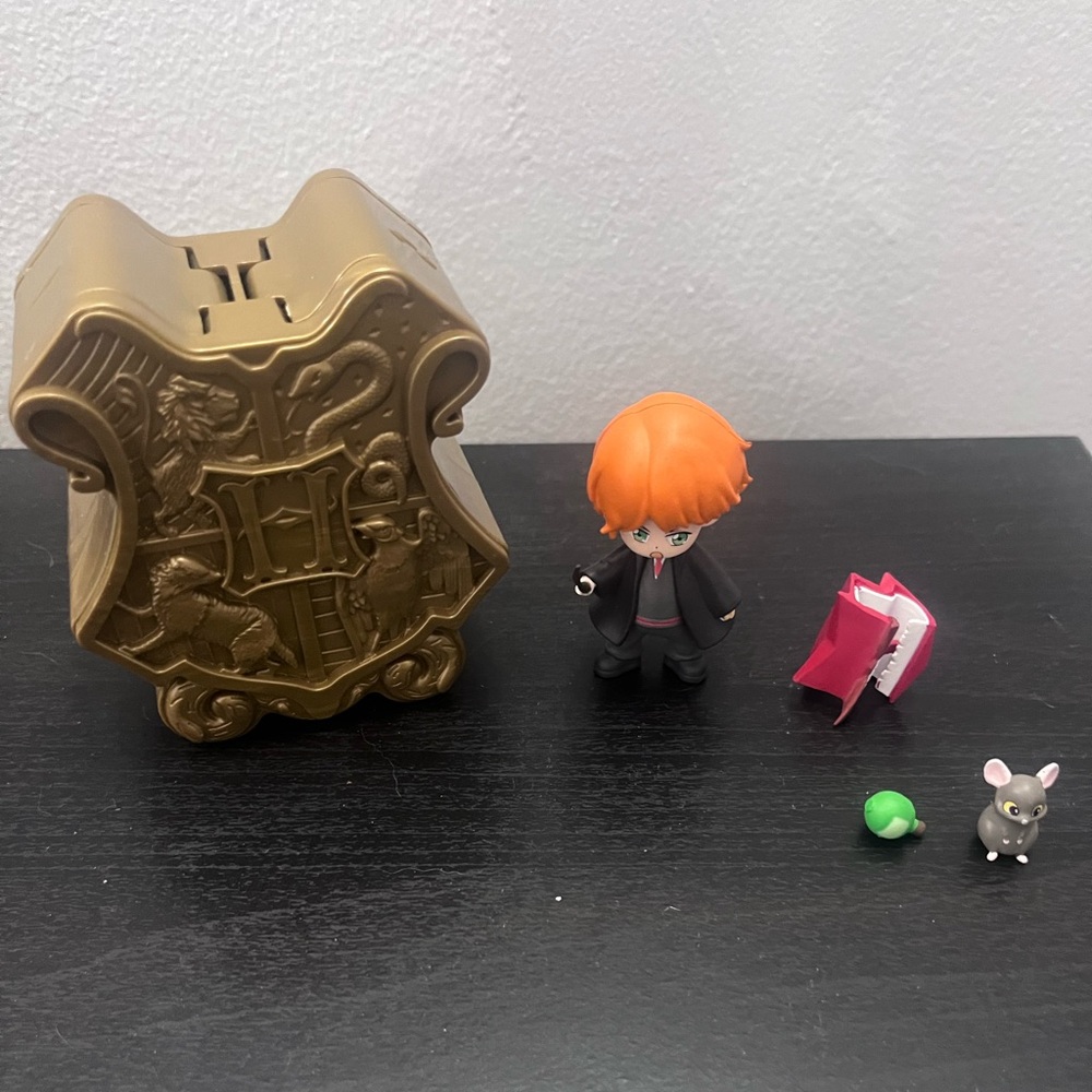 Harry Potter Magic Capsule. New with all the pieces.
